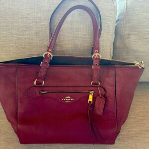 Coach Kleo Carry-all Burdundy Like New